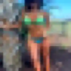 Vera, 34 ans, en ligne à Bréhal pour une rencontre coquine