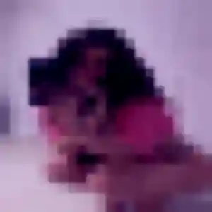 Sexy Karine, 27 ans à Bricquebec-en-Cotentin - voir sa photo