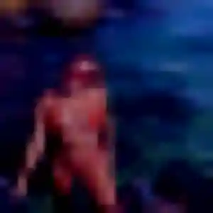 Rym, femme de 22 ans propose plan cul à Les Monts d'Aunay