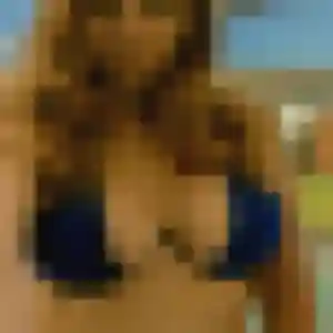 Rejoins Yvonne, 30 ans à Petit-Couronne gratuitement