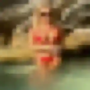 Sexy Delphine, 19 ans à Pont-de-l'Arche - découvrir son profil