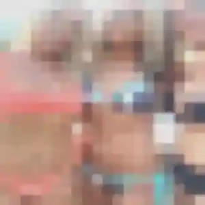 Zoe, femme de 37 ans propose plan cul à Pontorson