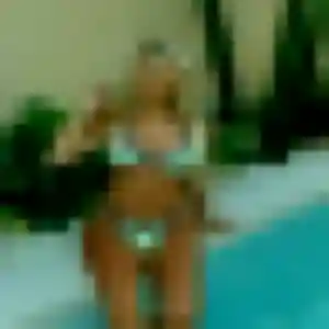 Clementine, fille de 27 ans cherche plan cul à Saint-Pierre-lès-Elbeuf