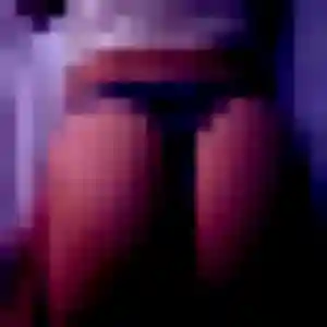 Djamila, femme de 39 ans cherche plan cul à Torigny-les-Villes