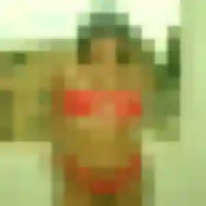 Rencontre Sara, 27 ans à Torigny-les-Villes en privé