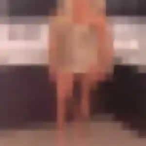 Photo de Marie-Christine à Val-au-Perche (22 ans) - plan cul anonyme